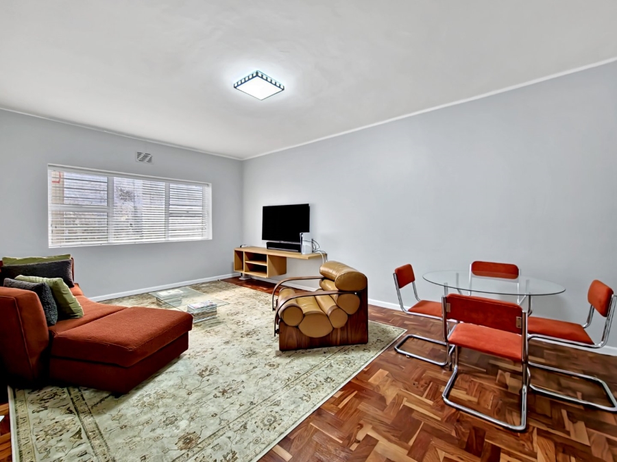 1 Bedroom Property for Sale in Sea Point Western Cape